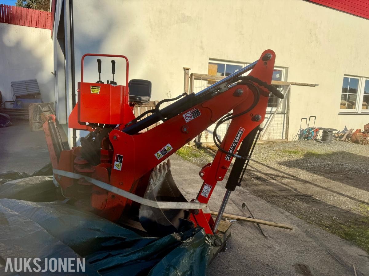 2018 Wee BHM225 hydraulisk graveaggregat for traktor
