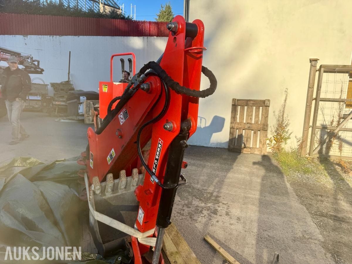 2018 Wee BHM225 hydraulisk graveaggregat for traktor