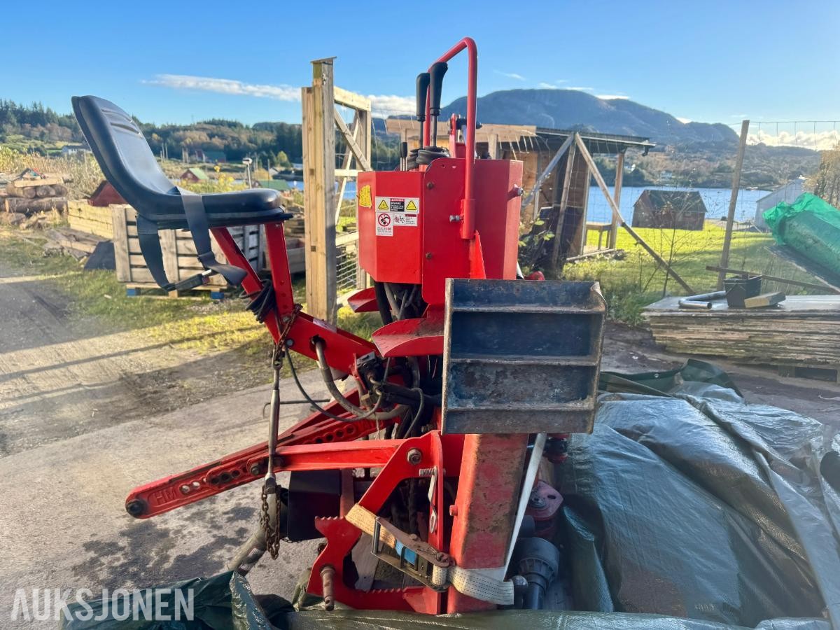 2018 Wee BHM225 hydraulisk graveaggregat for traktor