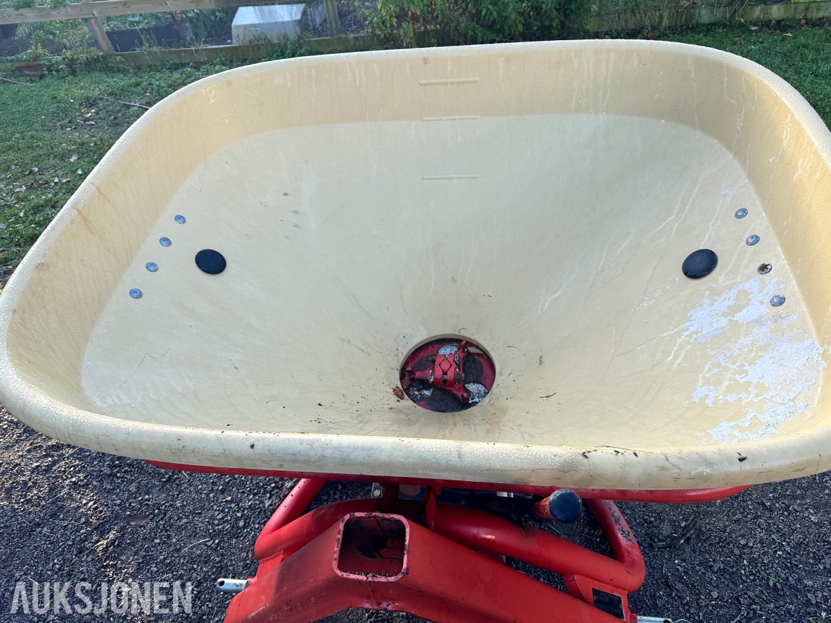 Vicon PS 403 trepunktmontert pendelspreder - 125 kg