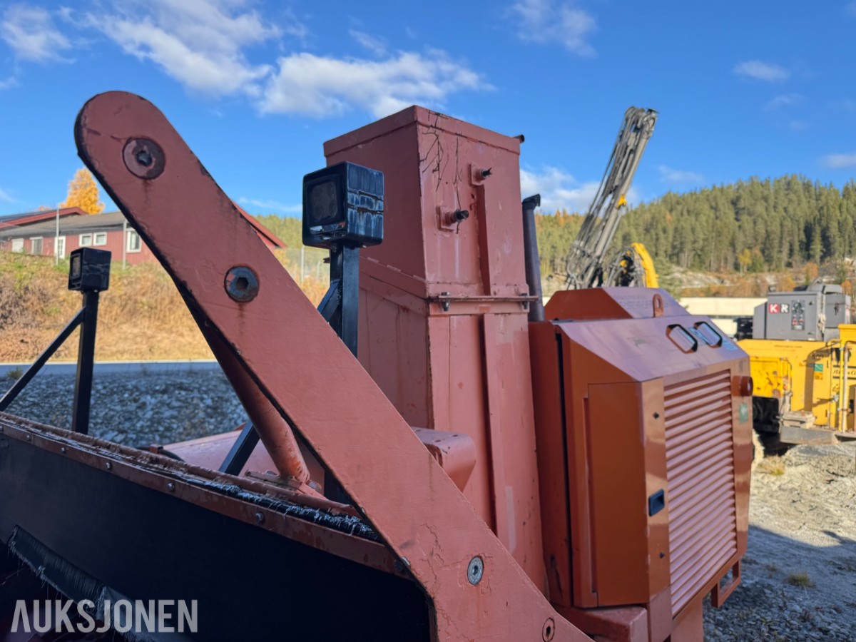 1998 Øveraasen UTV 400 Snøfres - 6 350 kg