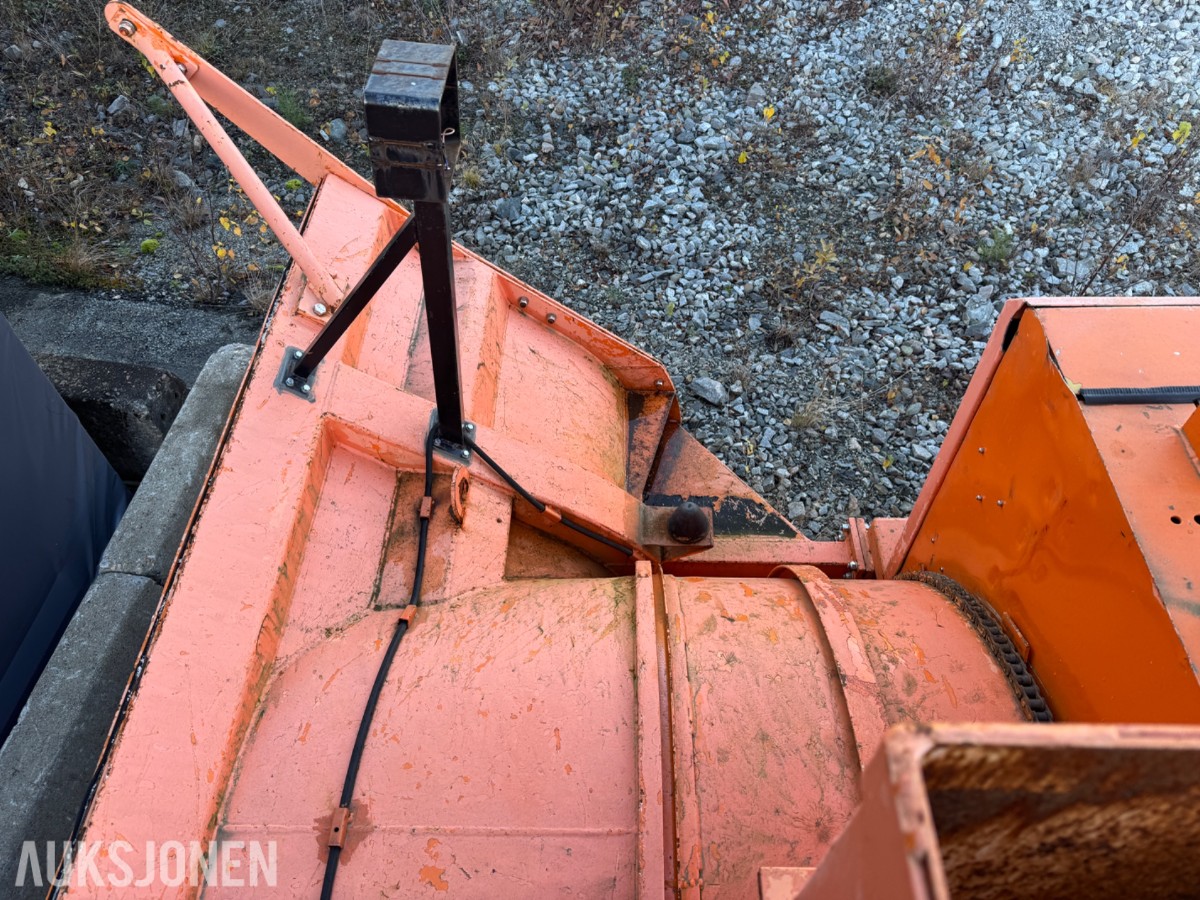 1998 Øveraasen UTV 400 Snøfres - 6 350 kg