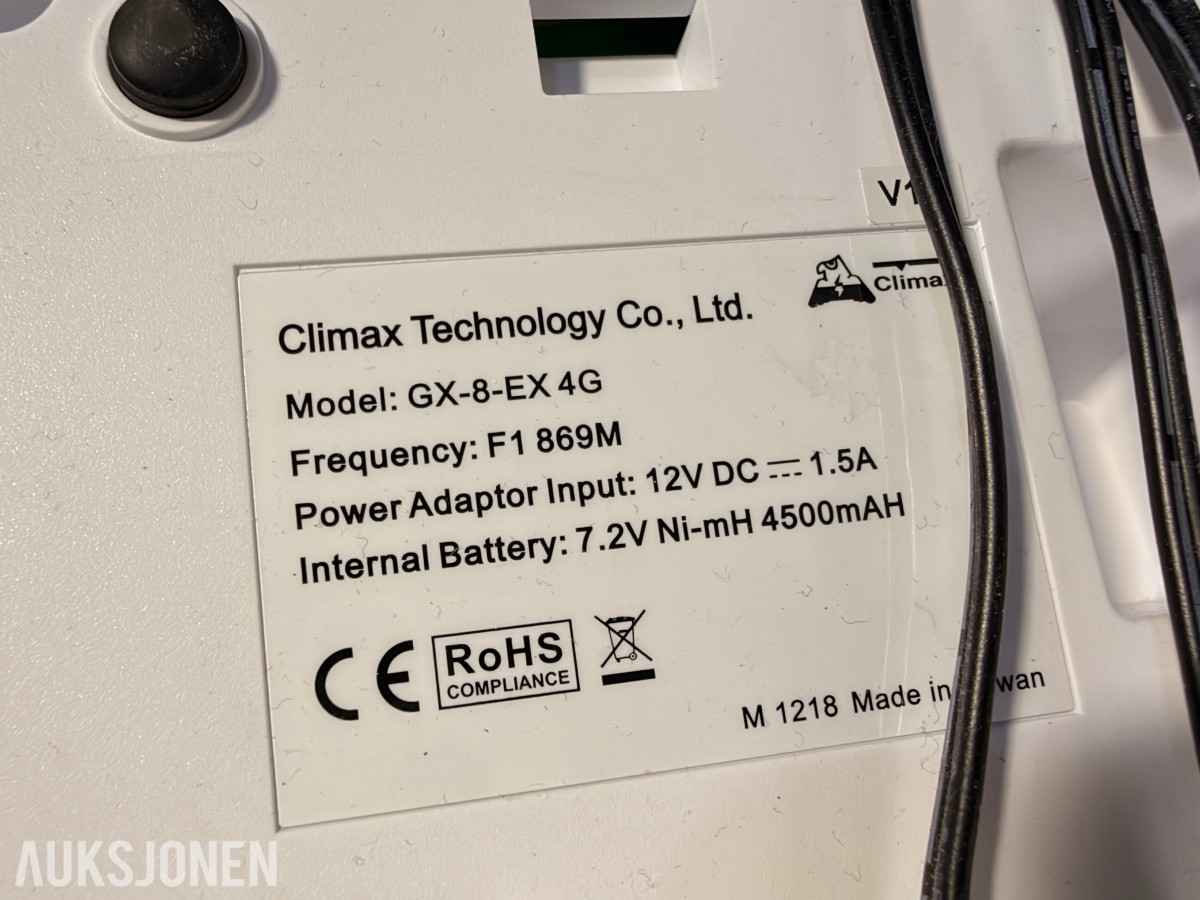 Parti med Climax WTRS2 alarmsmykker og GX-8-EX 4G basestasjoner