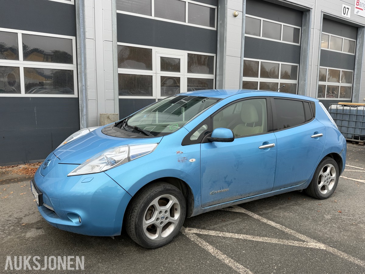 2012 Nissan LEAF / Ryggekamera