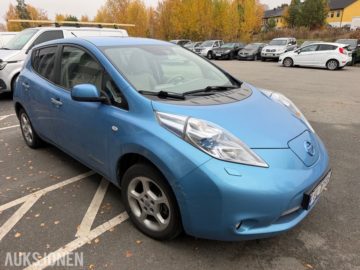 2012 Nissan LEAF / Ryggekamera