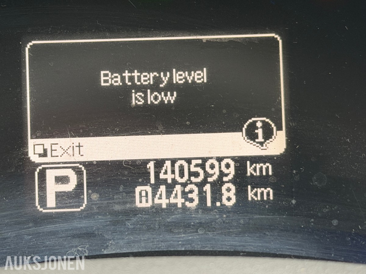 2012 Nissan LEAF / Ryggekamera