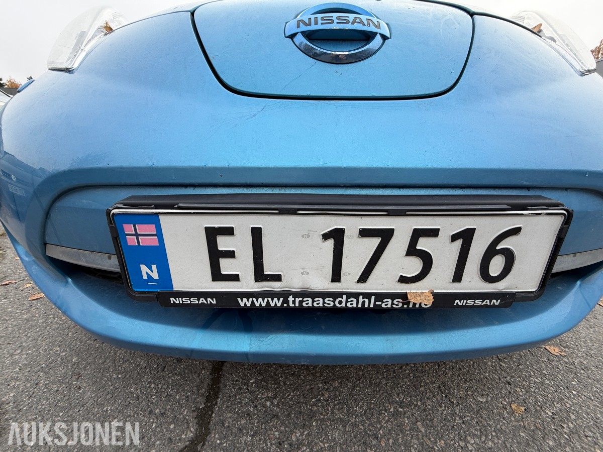 2012 Nissan LEAF / Ryggekamera