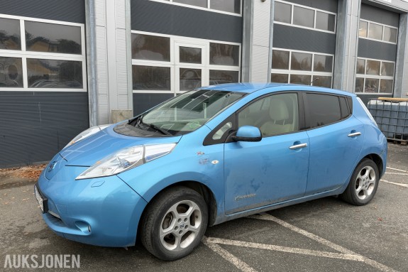2012 Nissan LEAF / Ryggekamera