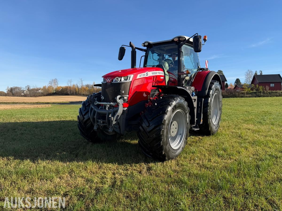 2020 Massey Ferguson 8735