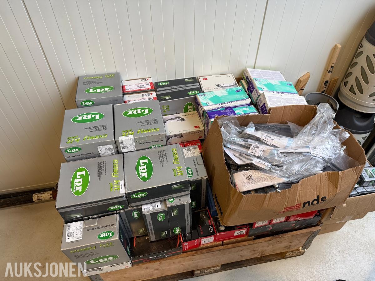 350+ Stk. Bremsedeler Bosch / Brembo / Budweg og div. verneutstyr