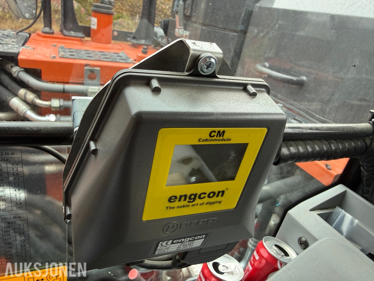 2023 Hitachi 135W Hjulmaskin m/skjær-tiltrotator og Tilhenger