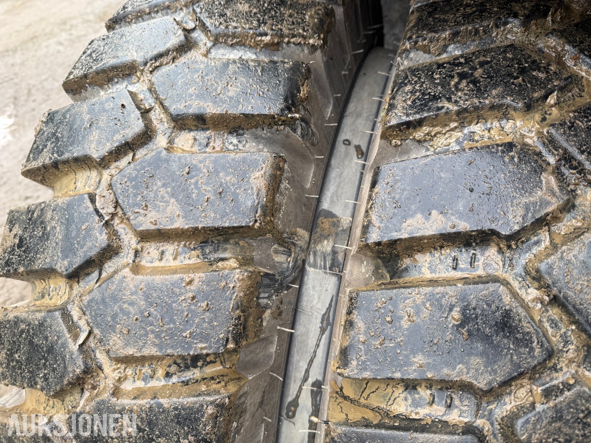 2023 Hitachi 135W Hjulmaskin m/skjær-tiltrotator og Tilhenger