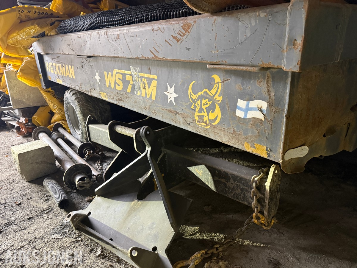 2023 Hitachi 135W Hjulmaskin m/skjær-tiltrotator og Tilhenger