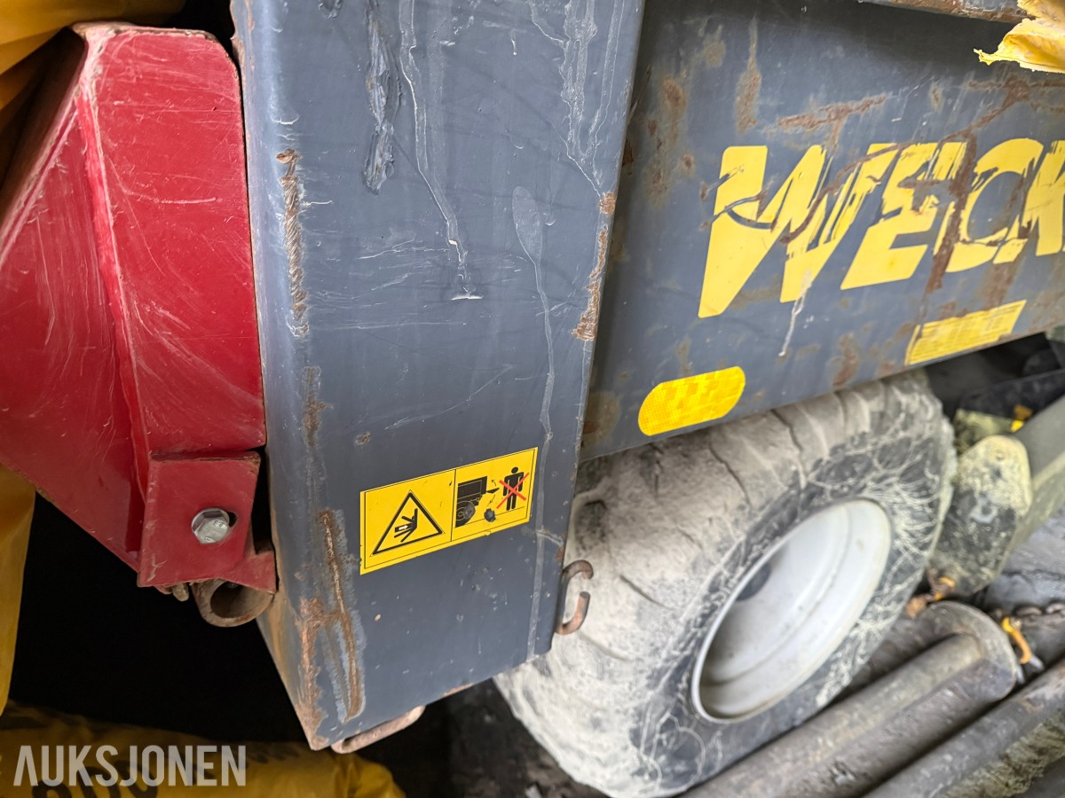 2023 Hitachi 135W Hjulmaskin m/skjær-tiltrotator og Tilhenger