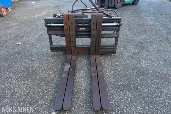 2006 Cascade 25G-FDS gaffelaggregat med dobbelgaffel / hydraulisk funksjon – 2500 kg gaffelaggregat med dobbelgaffel / hydraulisk funksjon – 2500 kg