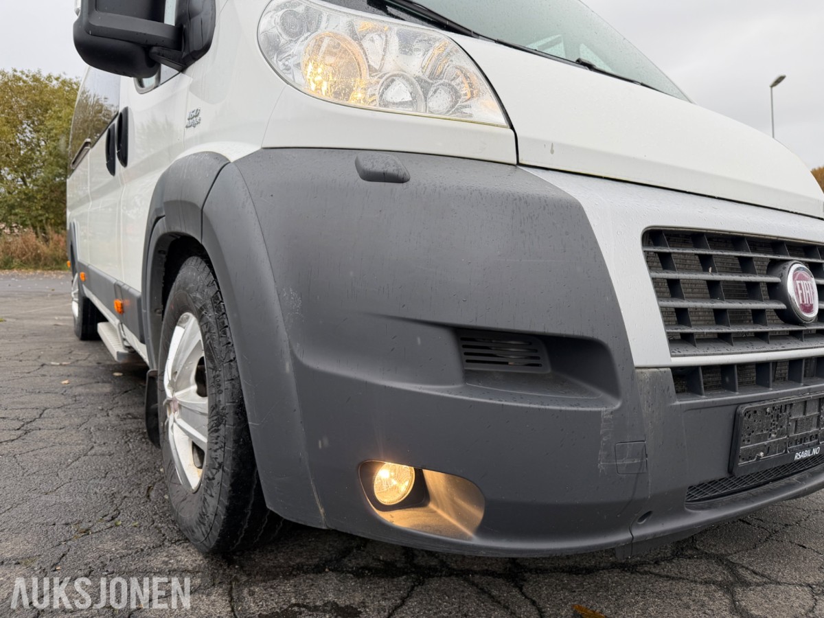 2014 Fiat Ducato 17-seters minibuss – reparasjonsobjekt