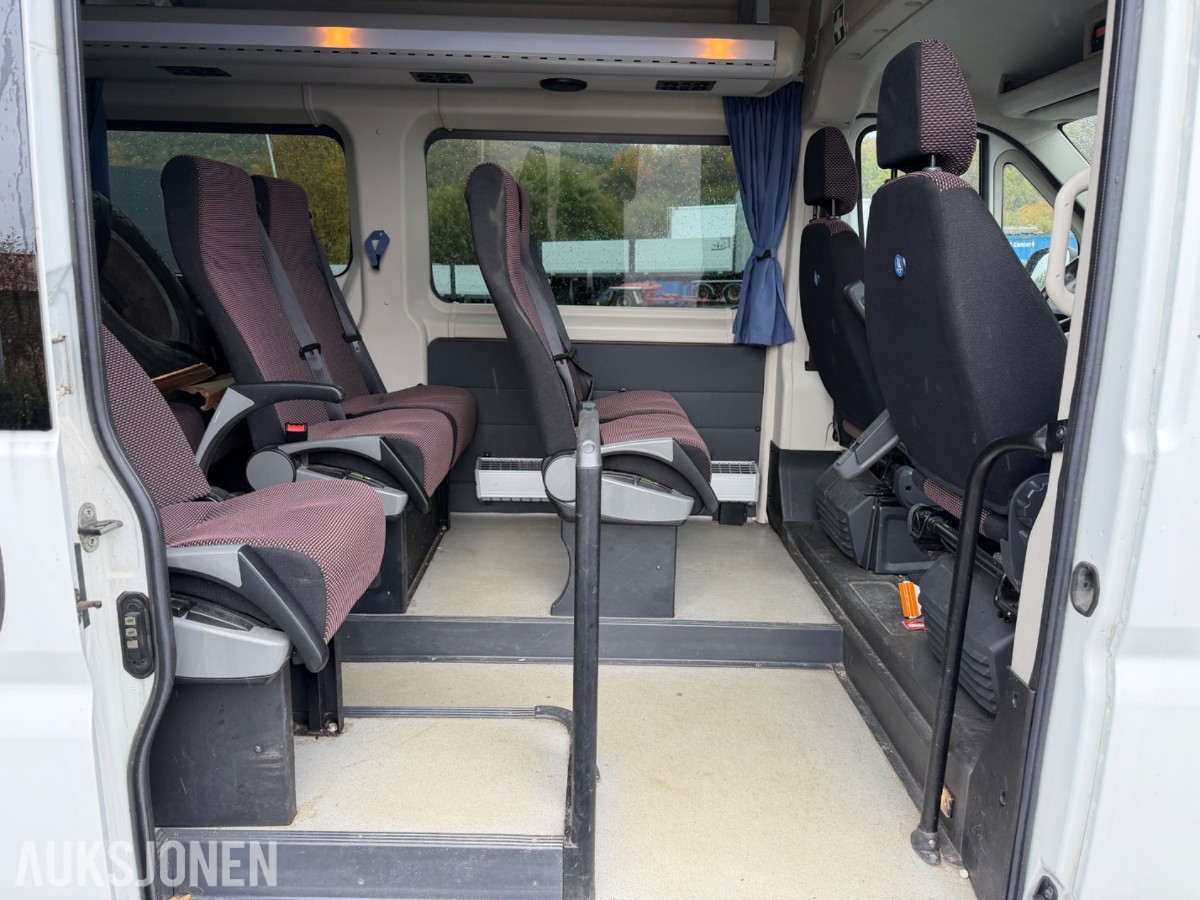 2014 Fiat Ducato 17-seters minibuss – reparasjonsobjekt