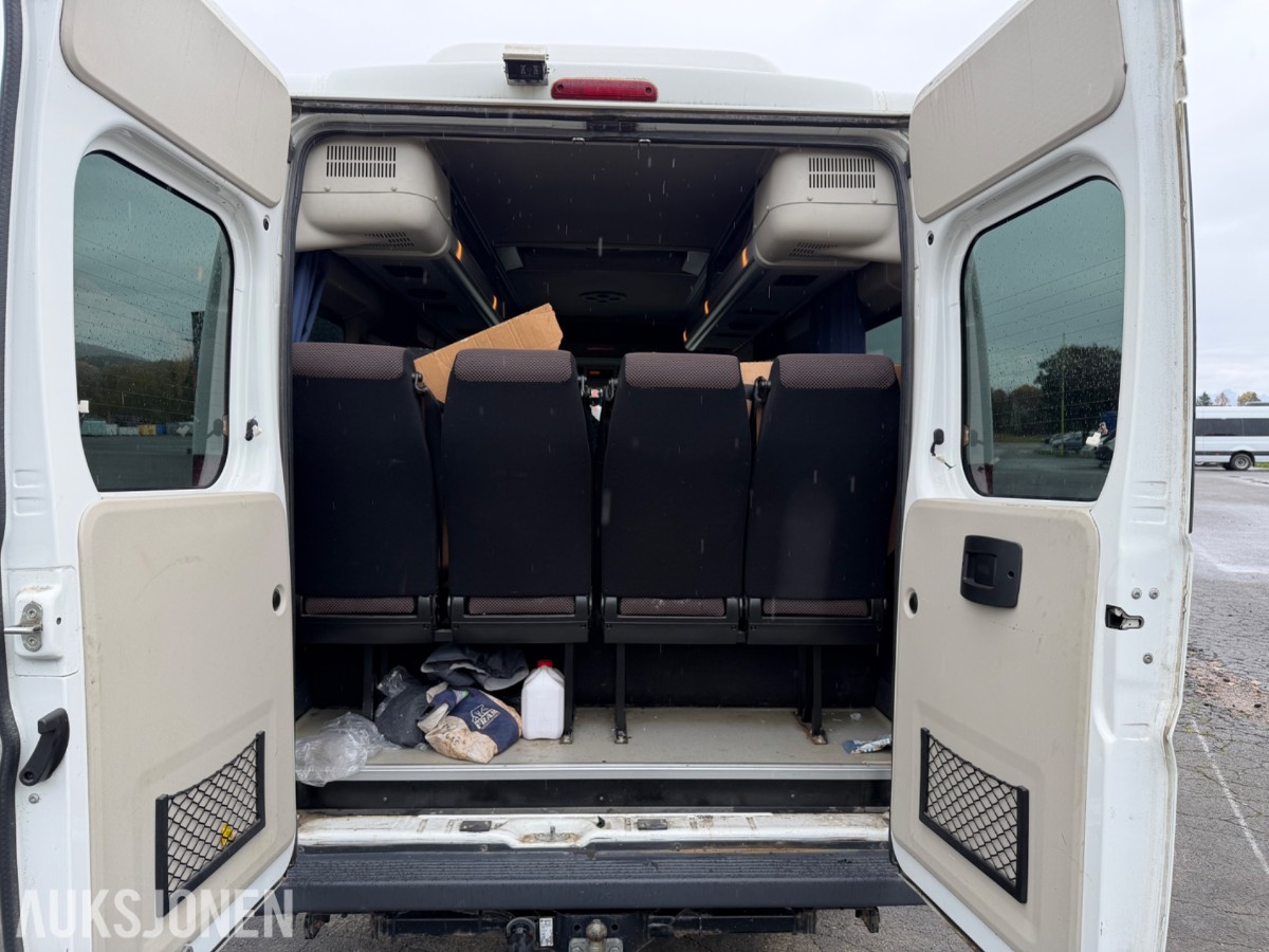 2014 Fiat Ducato 17-seters minibuss – reparasjonsobjekt