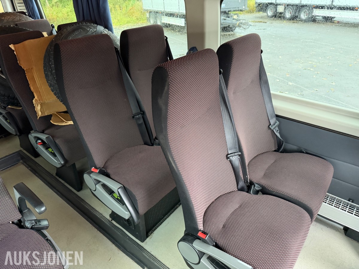 2014 Fiat Ducato 17-seters minibuss – reparasjonsobjekt