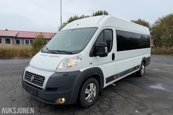 2014 Fiat Ducato 17-seters minibuss – reparasjonsobjekt