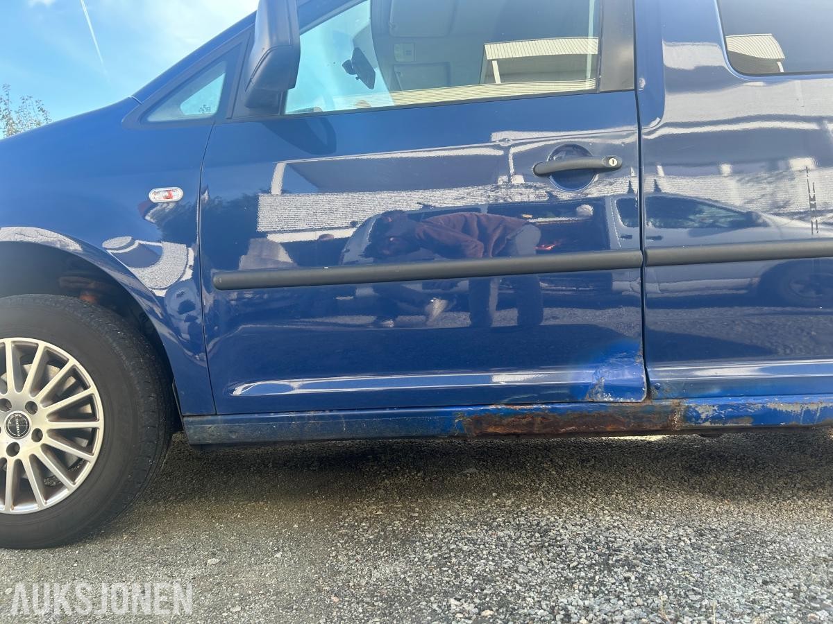 2008 Volkswagen Caddy 1.9 TDI 105hk Hengerfeste, s+v dekk reparasjonsobjekt