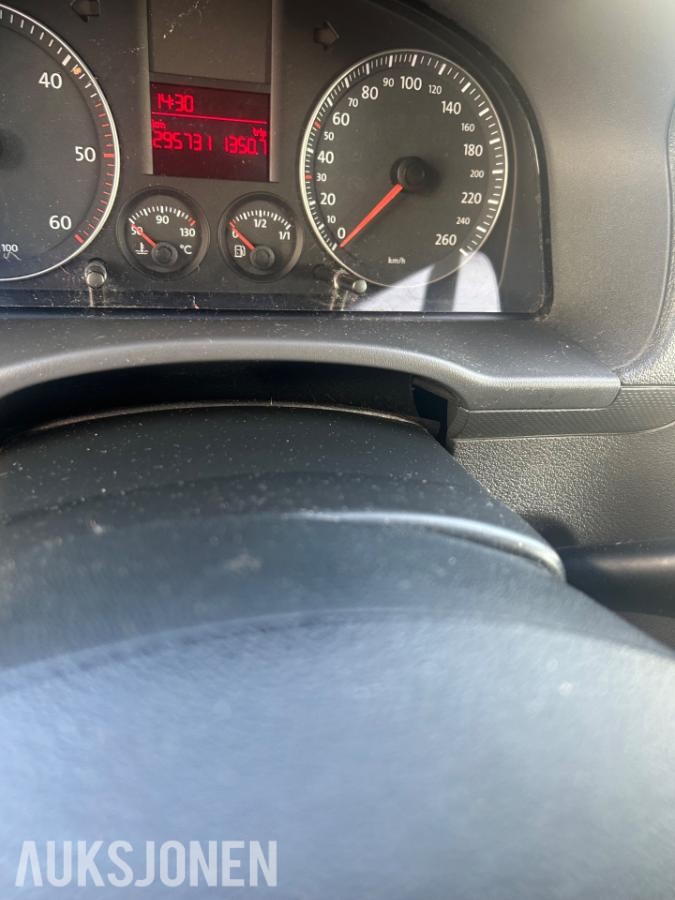 2008 Volkswagen Caddy 1.9 TDI 105hk Hengerfeste, s+v dekk reparasjonsobjekt