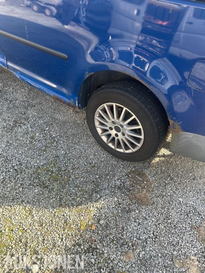 2008 Volkswagen Caddy 1.9 TDI 105hk Hengerfeste, s+v dekk reparasjonsobjekt