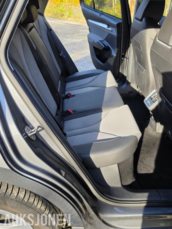 2025 SKODA ENYAQ 85x 4X4 ACC KAMERA KUPEVARMER HENGERFESTE NAVIGASJON