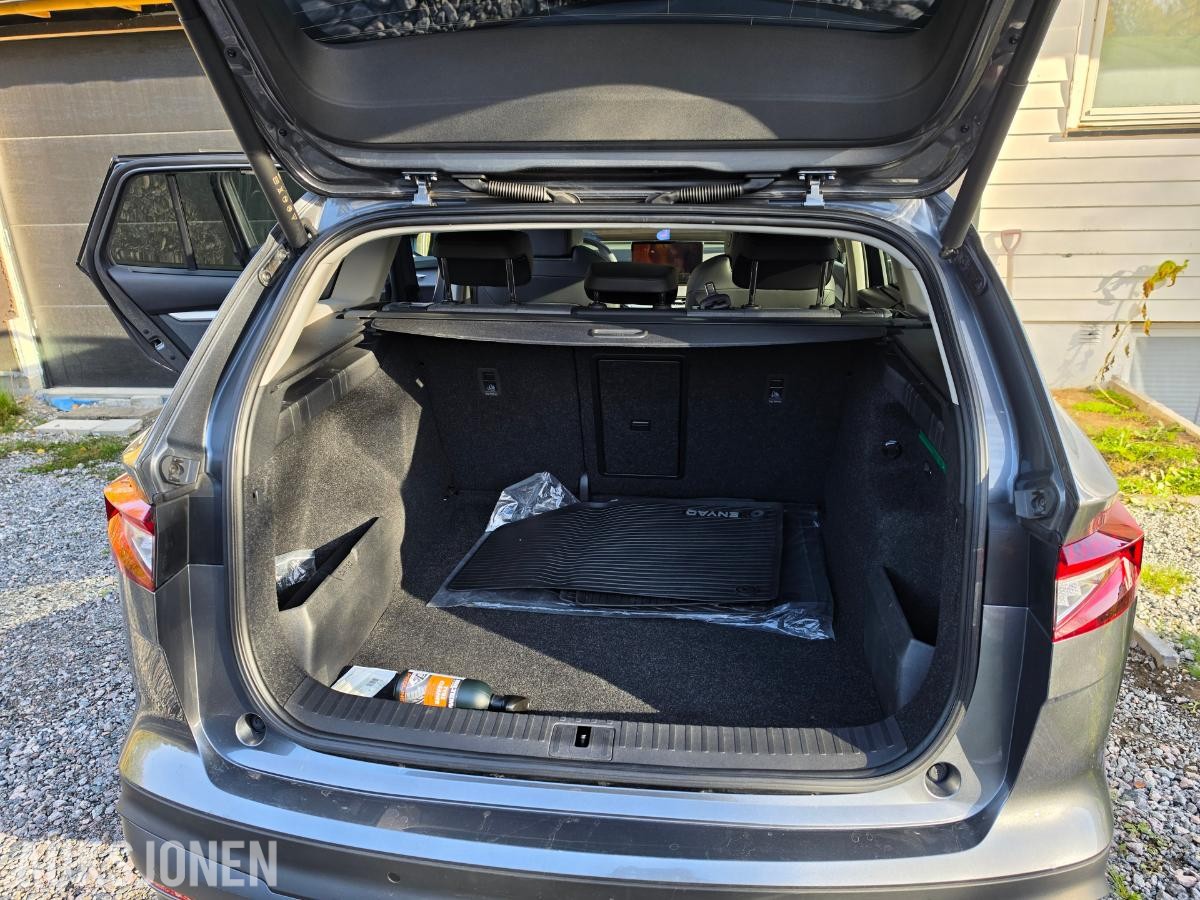 2025 SKODA ENYAQ 85x 4X4 ACC KAMERA KUPEVARMER HENGERFESTE NAVIGASJON