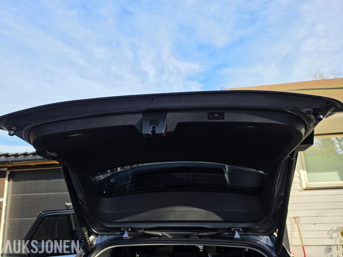 2025 SKODA ENYAQ 85x 4X4 ACC KAMERA KUPEVARMER HENGERFESTE NAVIGASJON