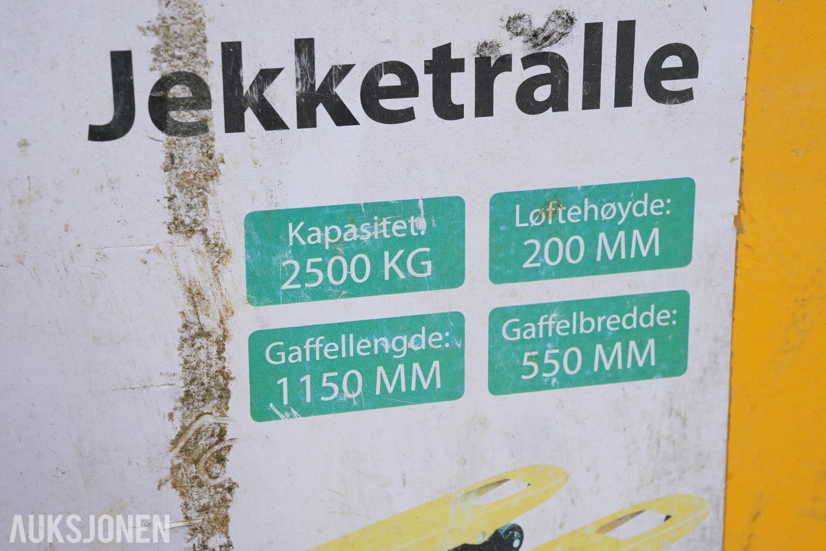 2 stk jekketraller HERD 2000 kg og Dovre 2500 kg