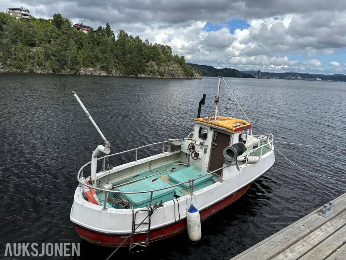 1980 Myra 22 prosjektbåt