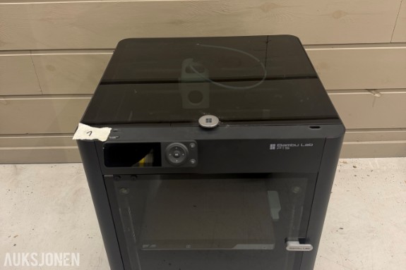 Bambu Lab 3D printer P1S #1