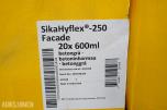 Parti Sika fugemasse og AdProLine spylevæske