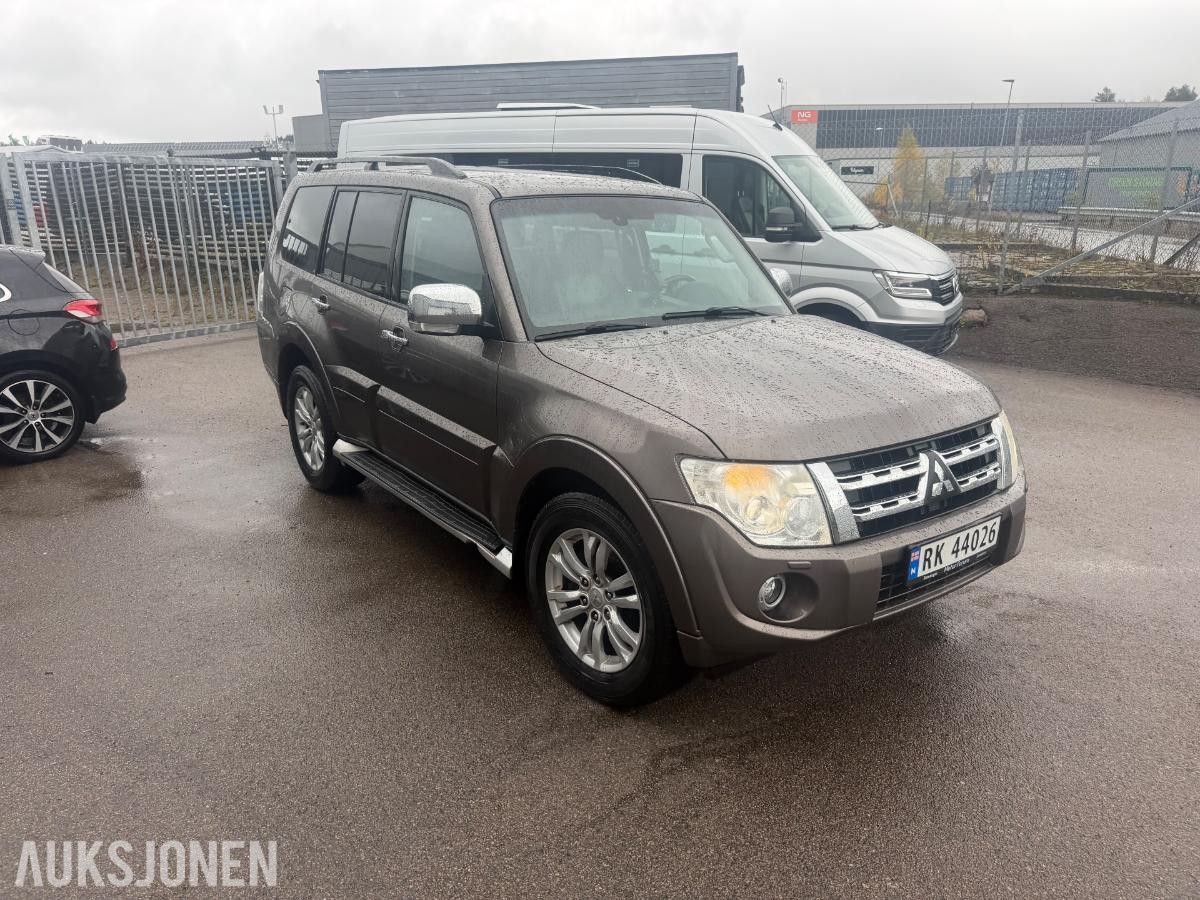 2012 MITSUBISHI PAJERO 3.2D 200HK,7-SETER,EU-OK 6-2027, 299500KM