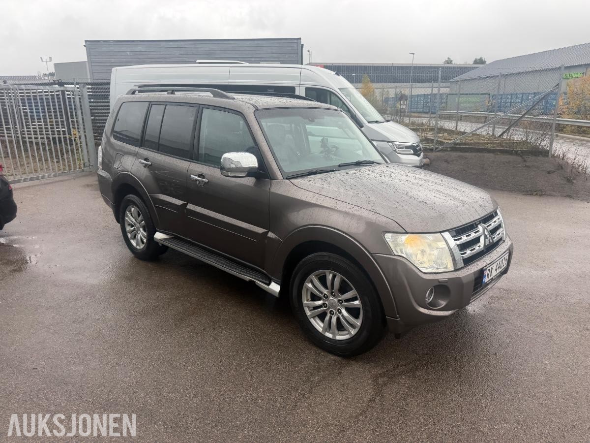 2012 MITSUBISHI PAJERO 3.2D 200HK,7-SETER,EU-OK 6-2027, 299500KM