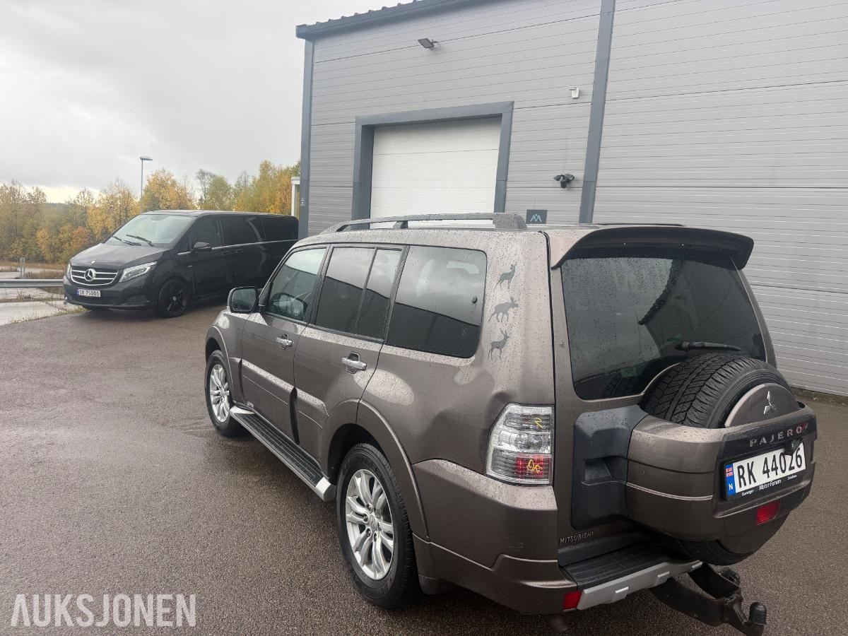 2012 MITSUBISHI PAJERO 3.2D 200HK,7-SETER,EU-OK 6-2027, 299500KM