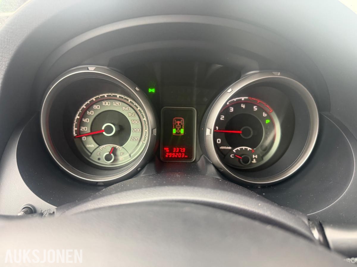 2012 MITSUBISHI PAJERO 3.2D 200HK,7-SETER,EU-OK 6-2027, 299500KM