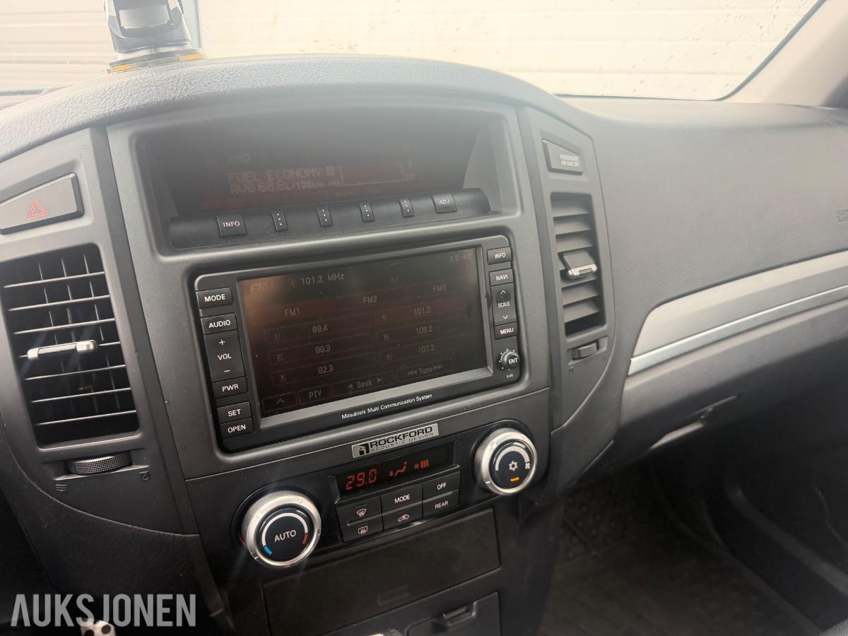 2012 MITSUBISHI PAJERO 3.2D 200HK,7-SETER,EU-OK 6-2027, 299500KM