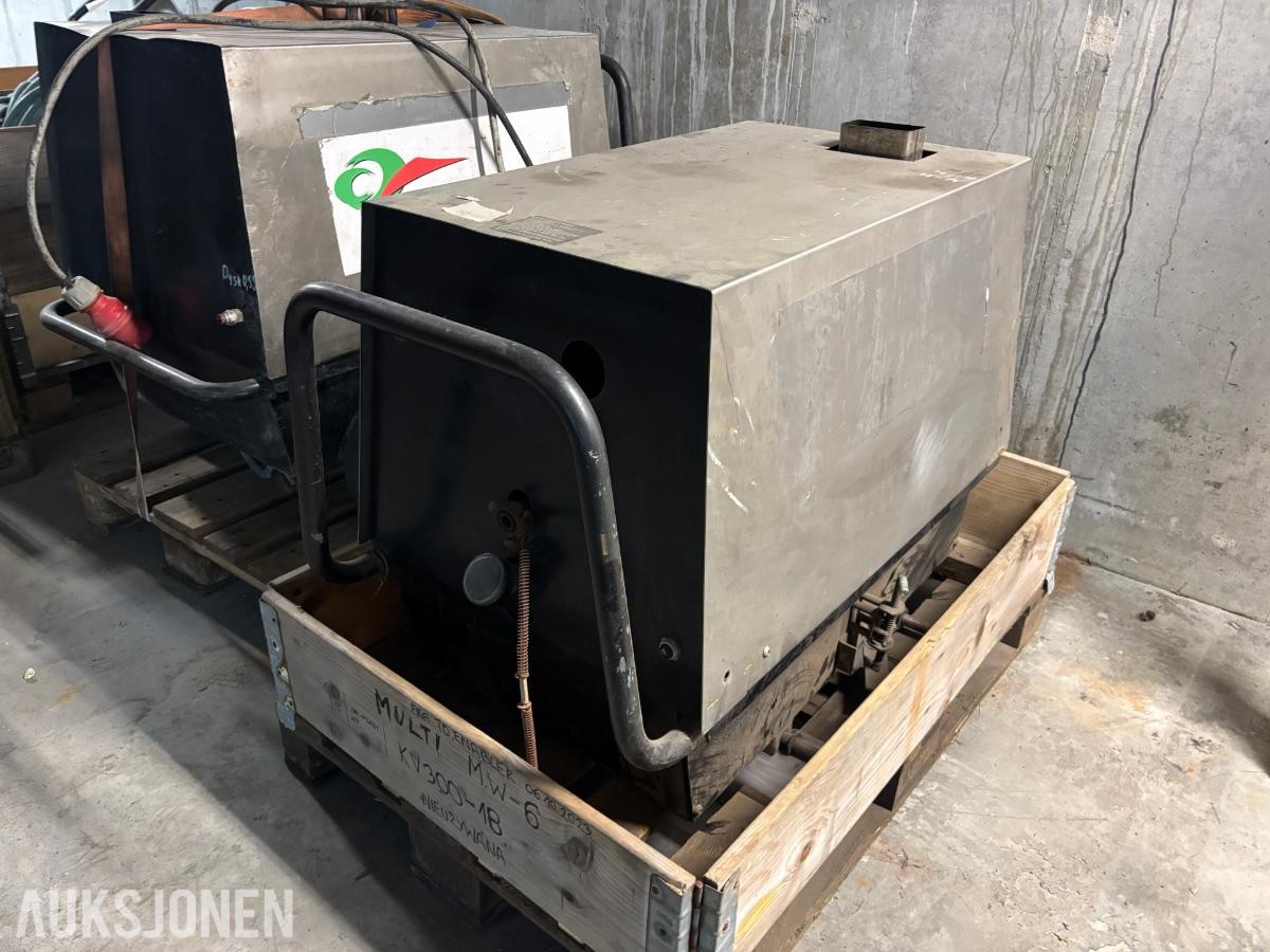2 stk. varmtvannsvaskere / steamere,  3x400V 32A, lanse med turbodyse