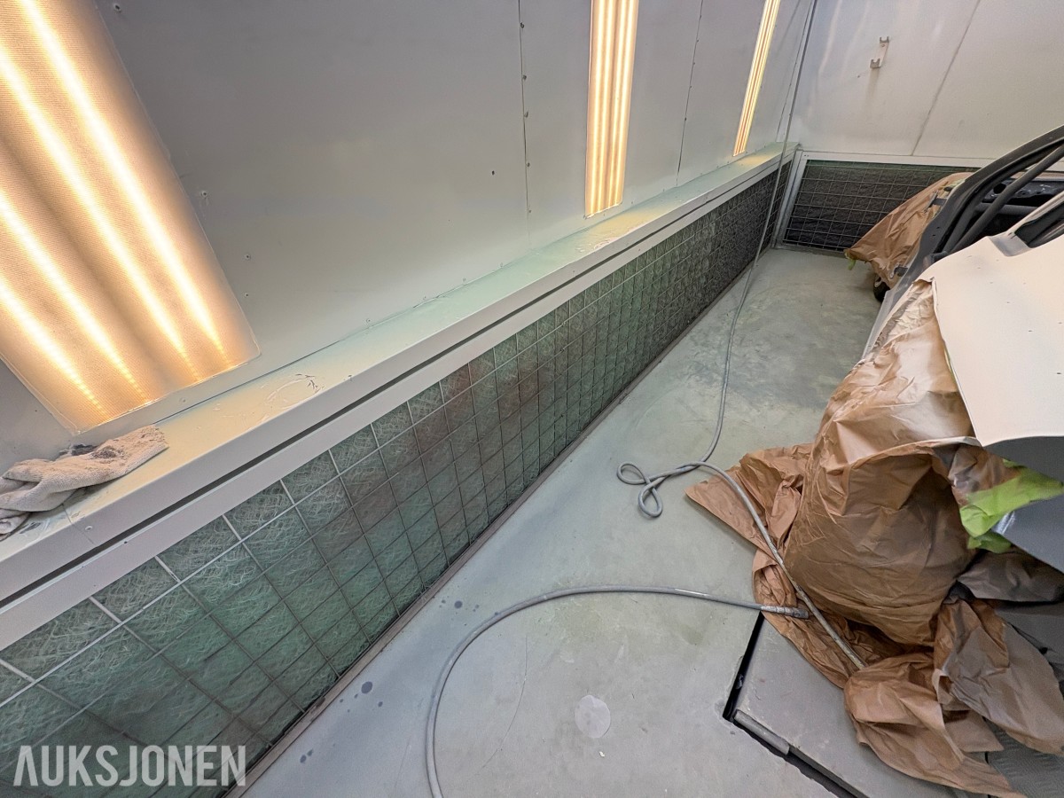 2024 Spanesi komplett lakkboks / sprøytekabin – montert ny i 2026