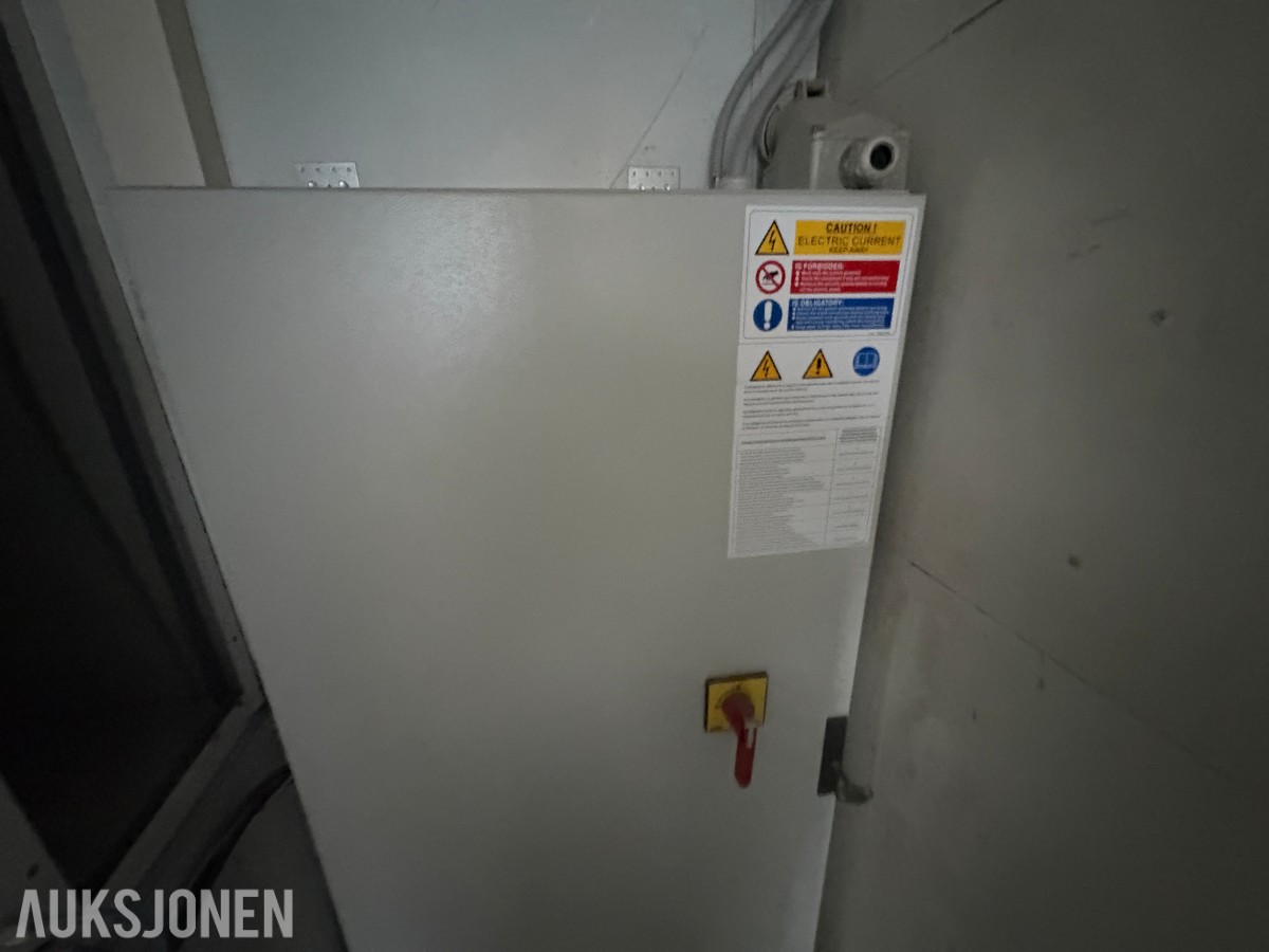 2024 Spanesi komplett lakkboks / sprøytekabin – montert ny i 2026