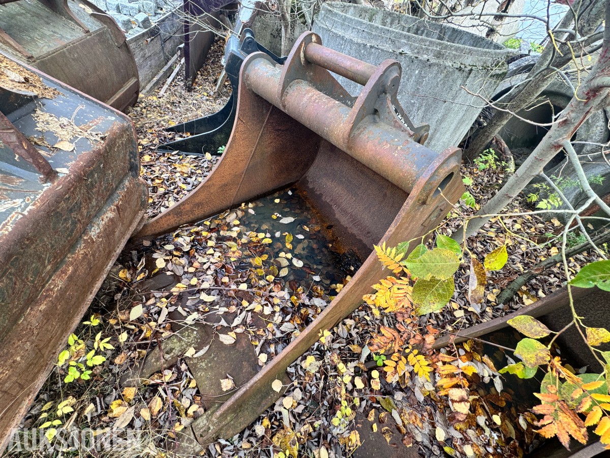 Gjerstad S60 Graveskuffe med tenner, 1100 mm 700L