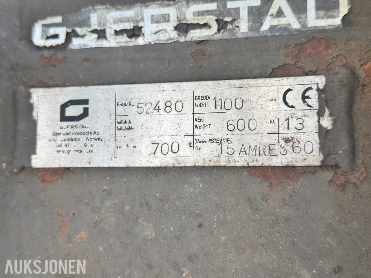 Gjerstad S60 Graveskuffe med tenner, 1100 mm 700L