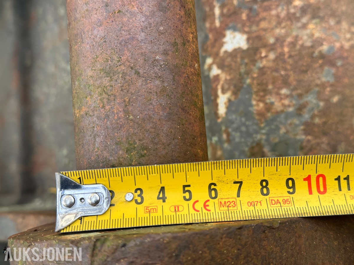 Gjerstad S60 Graveskuffe med tenner, 1100 mm 700L