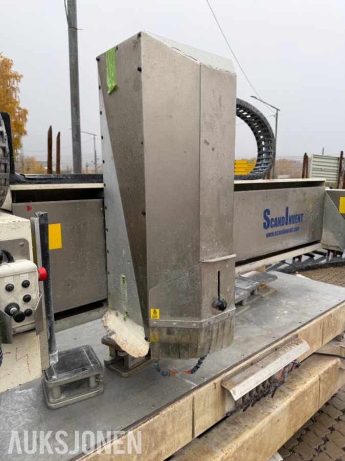 2 stk. Scandivent CNC-maskiner og reservedeler | CnCut-C4 og CnCut C3