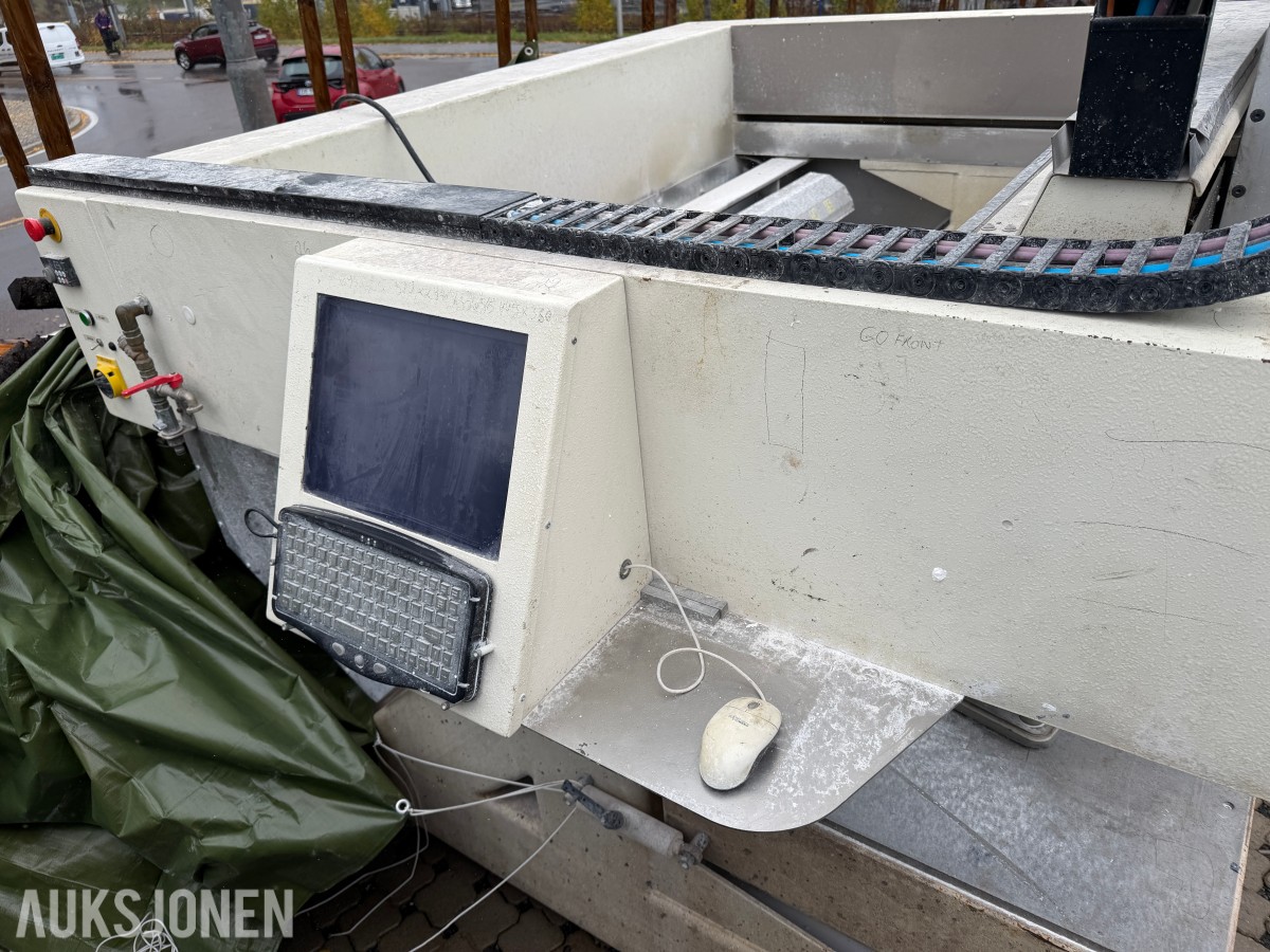 2 stk. Scandivent CNC-maskiner og reservedeler | CnCut-C4 og CnCut C3