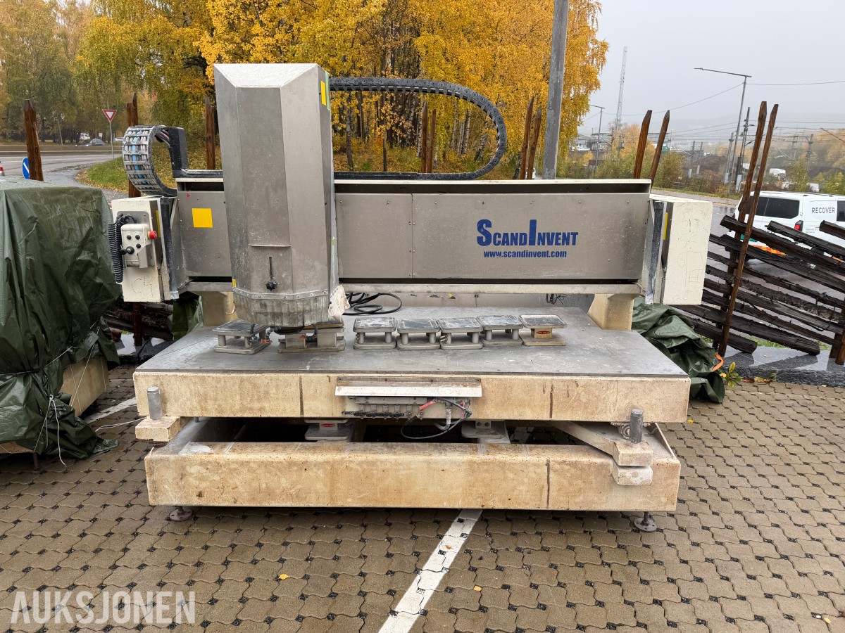 2 stk. Scandivent CNC-maskiner og reservedeler | CnCut-C4 og CnCut C3
