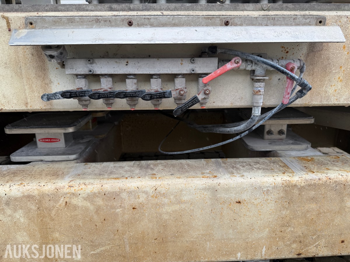 2 stk. Scandivent CNC-maskiner og reservedeler | CnCut-C4 og CnCut C3
