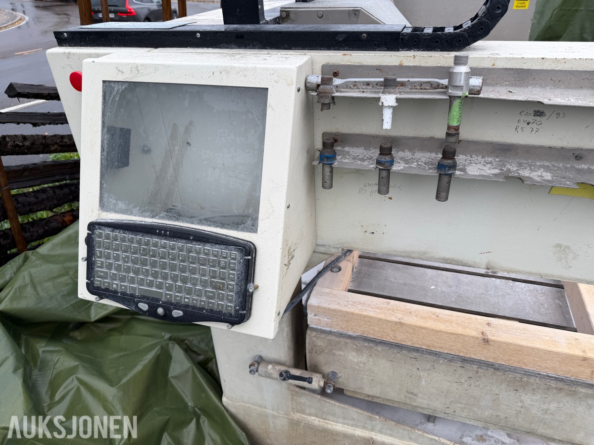 2 stk. Scandivent CNC-maskiner og reservedeler | CnCut-C4 og CnCut C3